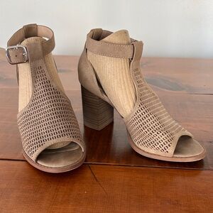 Women's Taupe Open-Toe Heels